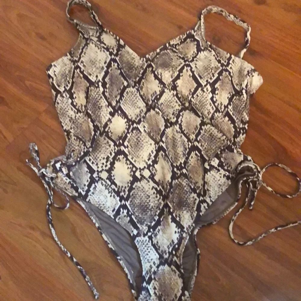 NEW Python one piece low back swimsuit size XL